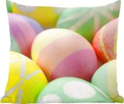 Sierkussen - Een Van Eieren Die Beschilderd Zijn Pasen - Multicolor - 45 Cm X 45 Cm