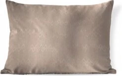 Sierkussens - Kussen - Luxe Patroon Van Roségouden Ruiten Tegen Een Roze Achtergrond - 50x30 Cm - Kussen Van Katoen