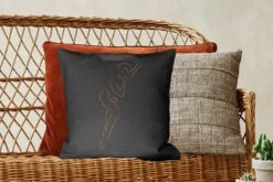 Kussenhoes 45x45 Cm - Vrouw - Zwart - Goud - Line Art - Katoen / Polyester - Voor Binnen 11 Kussenhoes 45x45 Cm - Vrouw - Zwart - Goud - Line Art - Katoen / Polyester - Voor Binnen -Pillowmonkey 1200x800 1017