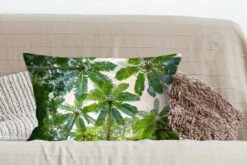 Kussenhoes 60x40 Cm - Bomen En Bladeren In Jungle - Katoen / Polyester - Voor Binnen -Pillowmonkey 1200x800 1145
