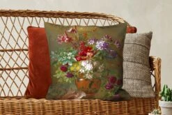 Kussenhoes 50x50 Cm - Stilleven Met Bloemen In Een Griekse Vaas: Allegorie Op De Lente - Schilderij Van G.J.J Van Os - Katoen / Polyester - Voor Binnen -Pillowmonkey 1200x800 1171