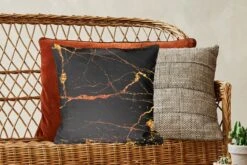 Kussenhoes 45x45 Cm - Marmer - Goud - Zwart - Marmerlook - Luxe - Glitter - Katoen / Polyester - Voor Binnen -Pillowmonkey 1200x800 1190