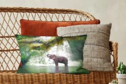 Sierkussens - Kussentjes Woonkamer - 50x30 Cm - Jungle - Olifant - Water 12 Sierkussens - Kussentjes Woonkamer - 50x30 Cm - Jungle - Olifant - Water -Pillowmonkey 1200x800 1267