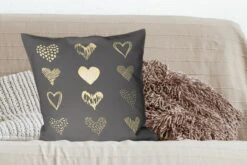 Sierkussens - Kussen - Gouden Getekende Harten Op Zwart Papier - 60x60 Cm - Kussen Van Katoen -Pillowmonkey 1200x800 1387