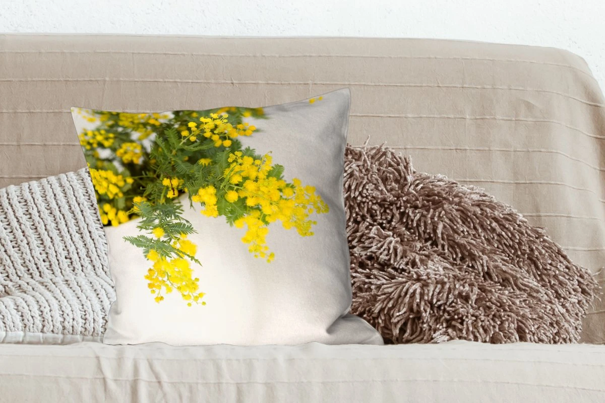 Sierkussens - Kussentjes Woonkamer - 50x50 Cm - Gele Mimosa Planten Met Groene Bladeren In Een Grote Pot 6 Sierkussens - Kussentjes Woonkamer - 50x50 Cm - Gele Mimosa Planten Met Groene Bladeren In Een Grote Pot - Afbeelding 4