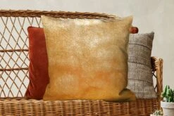 Sierkussens - Kussentjes Woonkamer - 60x60 Cm - IJzer - Roest - Goud - Metaal - Luxe -Pillowmonkey 1200x800 1654