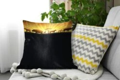 Sierkussens - Kussen - Een Illustratie Van Een Zonsopgang Bij Een Afrikaans Landschap - 50x50 Cm - Kussen Van Katoen -Pillowmonkey 1200x800 1656