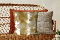 Sierkussens - Kussentjes Woonkamer - 45x45 Cm - Goud - Abstract - Verf 11 Sierkussens - Kussentjes Woonkamer - 45x45 Cm - Goud - Abstract - Verf -Pillowmonkey 1200x800 1824