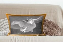 Sierkussens - Kussentjes Woonkamer - 60x40 Cm - De Bedreigde Zwaan - Oude Meesters - Lijst - Goud -Pillowmonkey 1200x800 1938