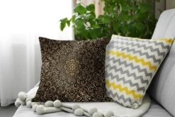 Sierkussens - Kussen - Gouden Patroon Op Een Zwarte Achtergrond - 45x45 Cm - Kussen Van Katoen -Pillowmonkey 1200x800 1942