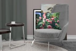 Sierkussens - Kussen - Mooie Roze Roos In Zomertuin - 60x40 Cm - Kussen Van Katoen -Pillowmonkey 1200x800 1992