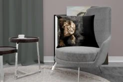 Sierkussens - Kussentjes Woonkamer - 60x60 Cm - Leeuw - Dieren - Zwart -Pillowmonkey 1200x800 2009