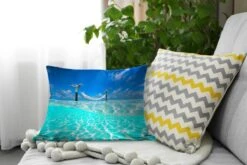 Sierkussens - Kussen - Het Lichtblauwe Water Met Een Hangmat Bij De Indische Oceaan - 50x30 Cm - Kussen Van Katoen 16 Sierkussens - Kussen - Het Lichtblauwe Water Met Een Hangmat Bij De Indische Oceaan - 50x30 Cm - Kussen Van Katoen -Pillowmonkey 1200x800 2047