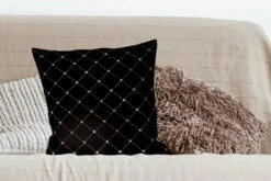 Sierkussens - Kussentjes Woonkamer - 50x50 Cm - Stippen - Goud - Zwart -Pillowmonkey 1200x800 2133