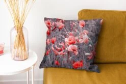 Sierkussen - Rode Klaprozen In Een - Zwart En Wit - 40 Cm X 40 Cm 13 Sierkussen - Rode Klaprozen In Een - Zwart En Wit - 40 Cm X 40 Cm -Pillowmonkey 1200x800 2164