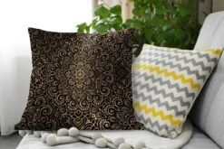 Sierkussens - Kussen - Gouden Patroon Op Een Zwarte Achtergrond - 60x60 Cm - Kussen Van Katoen -Pillowmonkey 1200x800 2248