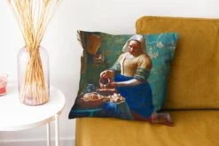 Sierkussens - Kussentjes Woonkamer - 40x40 Cm - Melkmeisje - Amandelbloesem - Van Gogh - Vermeer - Schilderij - Oude Meesters -Pillowmonkey 1200x800 2338