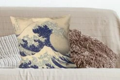 Sierkussens - Kussentjes Woonkamer - 60x60 Cm - De Grote Golf Bij Kanagawa - Schilderij Van Katsushika Hokusai -Pillowmonkey 1200x800 2431