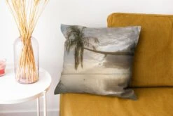 Sierkussens - Kussen - Overhangende Palmboom Op Het Strand Van Mo'orea - 40x40 Cm - Kussen Van Katoen -Pillowmonkey 1200x800 2559