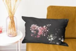 Sierkussens - Kussentjes Woonkamer - 50x30 Cm - Bloemen - Vintage - Pastel - Zwart - Boeket -Pillowmonkey 1200x800 2582