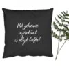 Sierkussens - Kussentjes Woonkamer - 60x60 Cm - Quotes - Koken - Het Geheime Ingrediënt Is Altijd Liefde! - Spreuken - Liefde