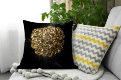 Sierkussens - Kussentjes Woonkamer - 50x50 Cm - Bloemen - Bladeren - Goud 15 Sierkussens - Kussentjes Woonkamer - 50x50 Cm - Bloemen - Bladeren - Goud -Pillowmonkey 1200x800 2615