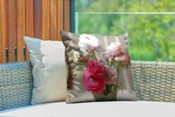 Buitenkussens - Tuin - Roze Boterbloemen Op Een Wazige Achtergrond - 45x45 Cm 9 Buitenkussens - Tuin - Roze Boterbloemen Op Een Wazige Achtergrond - 45x45 Cm -Pillowmonkey 1200x800 2788