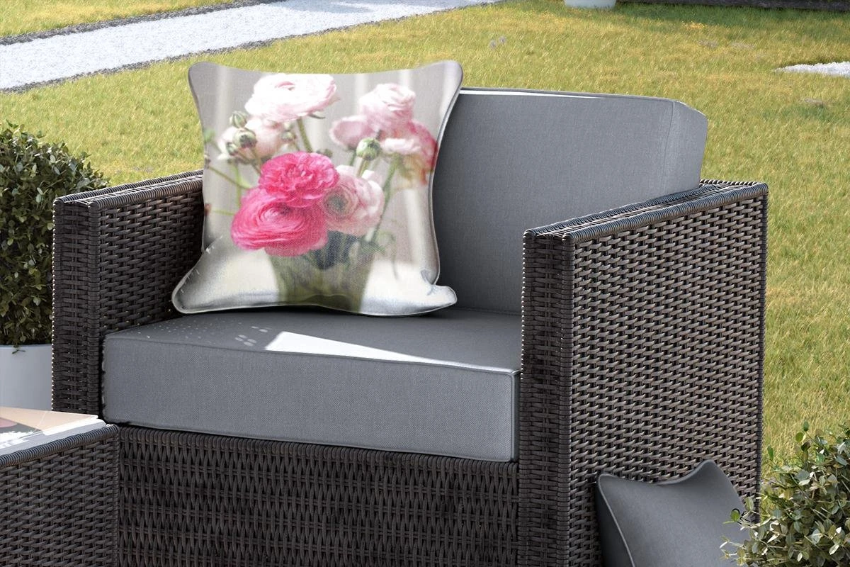 Buitenkussens - Tuin - Roze Boterbloemen Op Een Wazige Achtergrond - 45x45 Cm 7 Buitenkussens - Tuin - Roze Boterbloemen Op Een Wazige Achtergrond - 45x45 Cm - Afbeelding 5