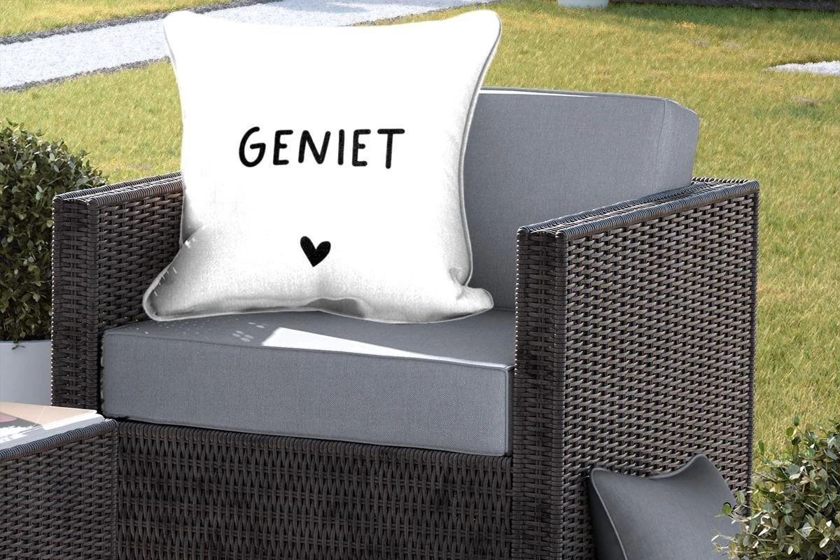 Sierkussen Buiten - Nederlandse Quote: 'geniet' Met Een Zwart Hartje Op Witte Pagina - 60x60 Cm - Weerbestendig 7 Sierkussen Buiten - Nederlandse Quote: 'geniet' Met Een Zwart Hartje Op Witte Pagina - 60x60 Cm - Weerbestendig - Afbeelding 5