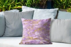Buitenkussen - Marmer - Glitter - Paars - Goud - 45x45 Cm - Weerbestendig -Pillowmonkey 1200x800 3284