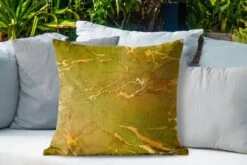 Sierkussen Buiten - Marmer - Patronen - Goud - Groen - 60x60 Cm - Weerbestendig -Pillowmonkey 1200x800 3296