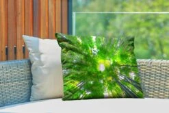 Buitenkussens - Tuin - Boomtoppen In Het Bamboebos Van Arashiyama - 60x40 Cm -Pillowmonkey 1200x800 3351