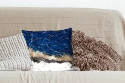 Kussenhoes 40x40 Cm - Marmer - Wit - Goud - Luxe - Katoen / Polyester - Voor Binnen -Pillowmonkey 1200x800 371