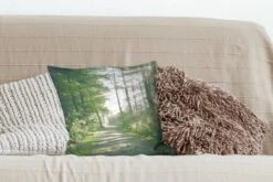 Kussenhoes 40x40 Cm - Bos - Pad - Zon - Bomen - Groen - Natuur - Katoen / Polyester - Voor Binnen -Pillowmonkey 1200x800 388