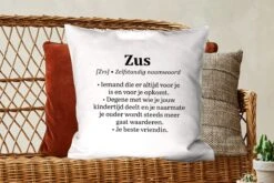 Kussenhoes 60x60 Cm - Zus Cadeau - Design - Vriendin - Katoen / Polyester - Voor Binnen -Pillowmonkey 1200x800 547