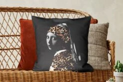 Kussenhoes 50x50 Cm - Meisje Met De Parel - Panterprint - Johannes Vermeer - Katoen / Polyester - Voor Binnen -Pillowmonkey 1200x800 578