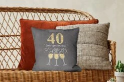 Kussenhoes 40x40 Cm - Huwelijk - 40 Jaar Getrouwd - Champagne - Katoen / Polyester - Voor Binnen -Pillowmonkey 1200x800 584