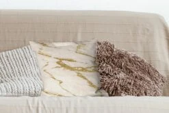 Kussenhoes 40x40 Cm - Marmer - Beige - Goud - Katoen / Polyester - Voor Binnen -Pillowmonkey 1200x800 888