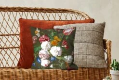 Kussenhoes 40x40 Cm - Stilleven Met Bloemen In Een Glazen Vaas - Schilderij Van Jan Davidsz. De Heem - Katoen / Polyester - Voor Binnen -Pillowmonkey 1200x800 966