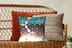 Kussenhoes 40x40 Cm - Abstract - Kubus - Goud - Patronen - Luxe - Katoen / Polyester - Voor Binnen -Pillowmonkey 1200x800 979