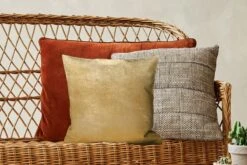 Kussenhoes 40x40 Cm - Gouden Achtergrond - Katoen / Polyester - Voor Binnen -Pillowmonkey 1200x800 994