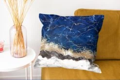 Kussenhoes 50x50 Cm - Marmer - Wit - Goud - Luxe - Katoen / Polyester - Voor Binnen -Pillowmonkey 1200x802 127