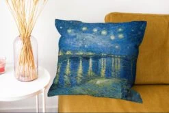 Sierkussens - Kussentjes Woonkamer - 50x50 Cm - De Sterrennacht - Schilderij Van Vincent Van Gogh -Pillowmonkey 1200x802 187