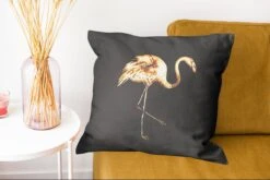 Kussenhoes 50x50 Cm - Flamingo - Vogel - Goud - Zwart - Katoen / Polyester - Voor Binnen -Pillowmonkey 1200x802 20