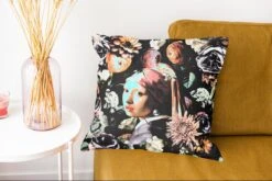 Sierkussens - Kussentjes Woonkamer - 45x45 Cm - Meisje Met De Parel - Bloemen - Vermeer - Pastel - Kunstwerk - Schilderij - Oude Meesters -Pillowmonkey 1200x802 213