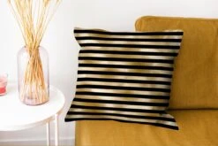 Sierkussens - Kussentjes Woonkamer - 45x45 Cm - Patronen - Zwart - Goud 13 Sierkussens - Kussentjes Woonkamer - 45x45 Cm - Patronen - Zwart - Goud -Pillowmonkey 1200x802 215