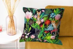 Sierkussens - Kussentjes Woonkamer - 60x60 Cm - Jungle - Dieren - Bladeren - Bloemen -Pillowmonkey 1200x802 258