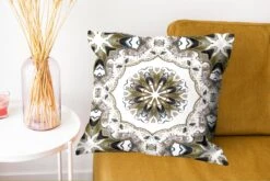 Kussenhoes 50x50 Cm - Zwart Wit Gekleurde Mandala - Katoen / Polyester - Voor Binnen -Pillowmonkey 1200x802 41