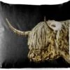 Buitenkussen Weerbestendig - Schotse Hooglander - Koe - Goud - 50x50 Cm 2 Buitenkussen Weerbestendig - Schotse Hooglander - Koe - Goud - 50x50 Cm -Pillowmonkey 1200x979 110