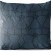 Buitenkussen Weerbestendig - Patronen - Luxe - Zwart - Blauw - 50x50 Cm 1 Buitenkussen Weerbestendig - Patronen - Luxe - Zwart - Blauw - 50x50 Cm -Pillowmonkey 1200x979 42